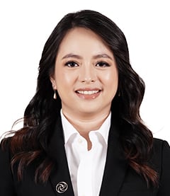 Lovely Charmaine A. Villamora-Dacanay