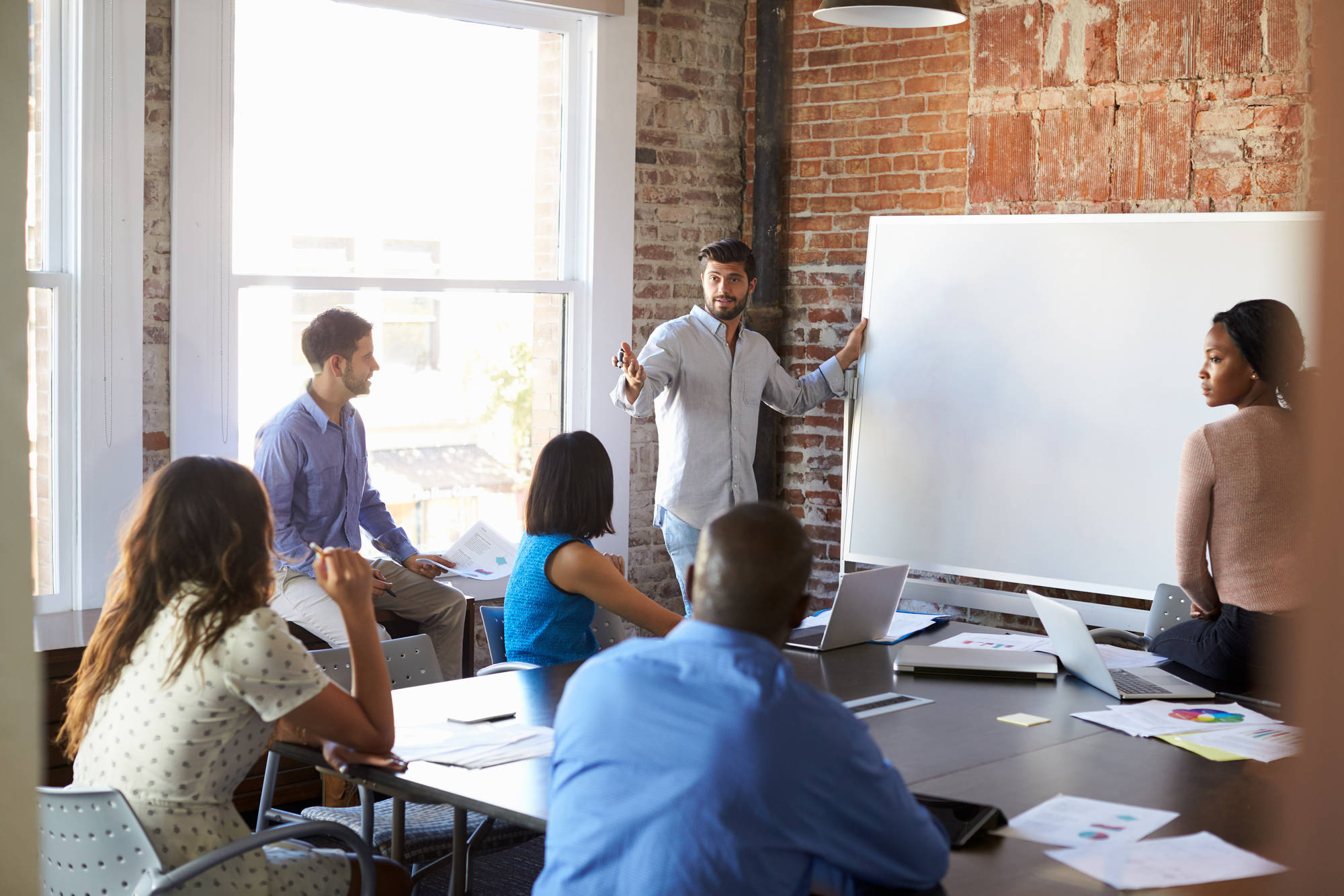 Are commencement speeches and speakers still relevant?